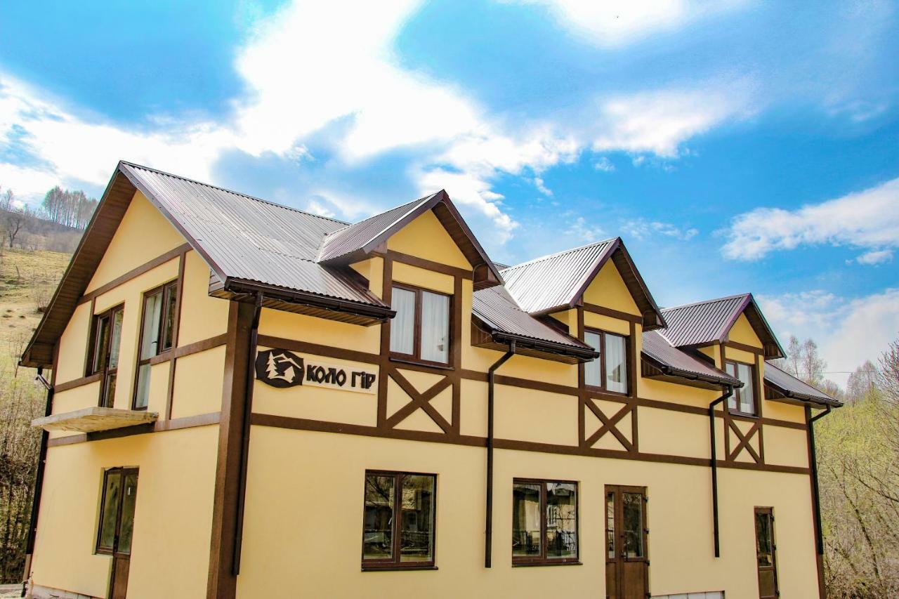 Коло Гір Hotel Kolochava Exterior photo